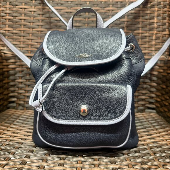 coach Pennie Backpack 22 c5672 - Picture 1 of 7